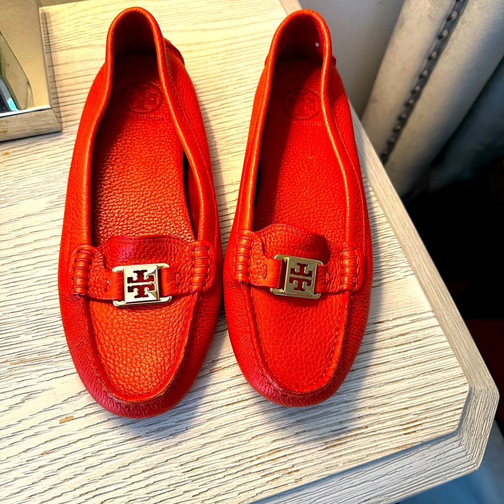 Tory Burch drivers in red size 9.5 leather
